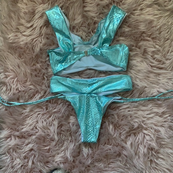 Princess jasmine inspired bathing suit - Picture 2 of 2